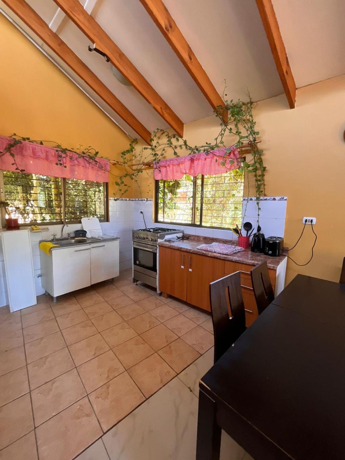 Casa De Costa, Campo Y Relax Casa de férias *